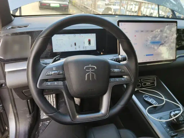 BYD Song Pro — Фото автомобиля 10