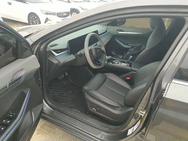 Changan Raeton Plus — Фото автомобиля 15