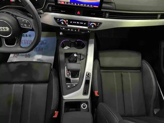 Audi A4L — Фото автомобиля 10