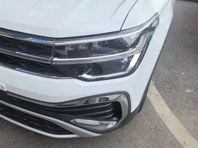 Volkswagen Tharu — Фото автомобиля 14