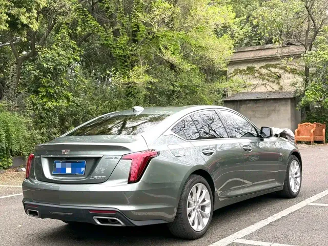Cadillac CT5 — Фото автомобиля 9
