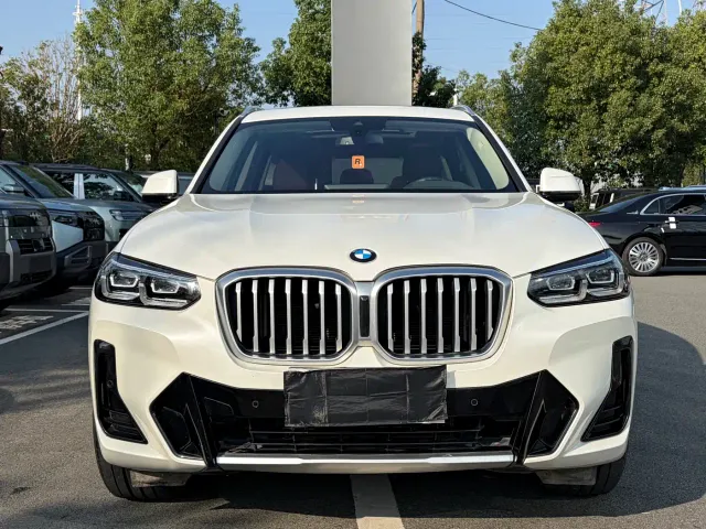BMW X3 — Фото автомобиля 2