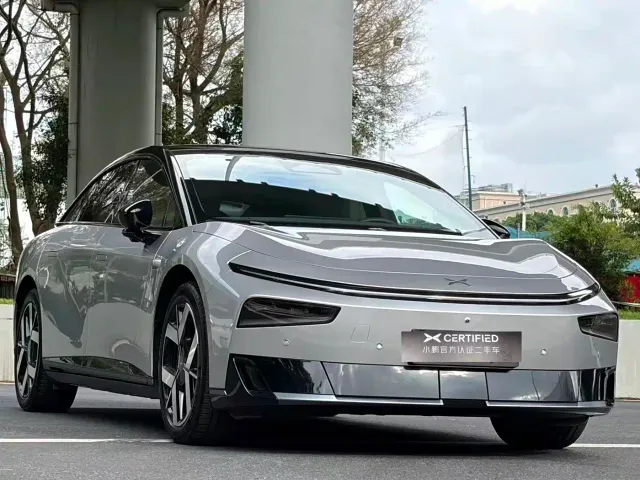 Xpeng P7+ — Фото автомобиля 3