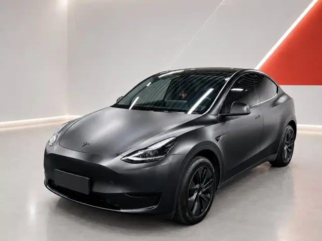Фотография автомобиля — Tesla Model Y