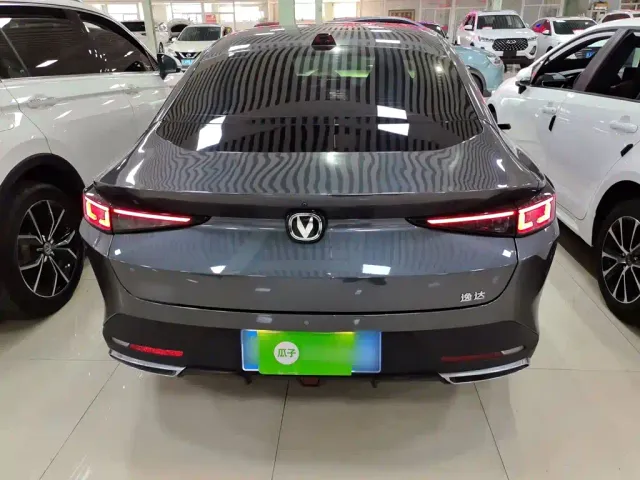 Changan Lamore — Фото автомобиля 5