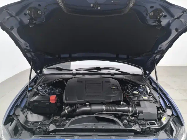 Jaguar XEL — Фото автомобиля 6