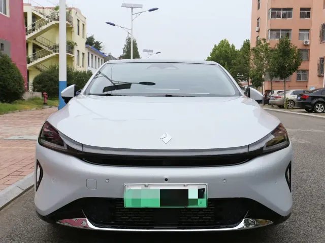 Baojun Xiangjing — Фото автомобиля 2