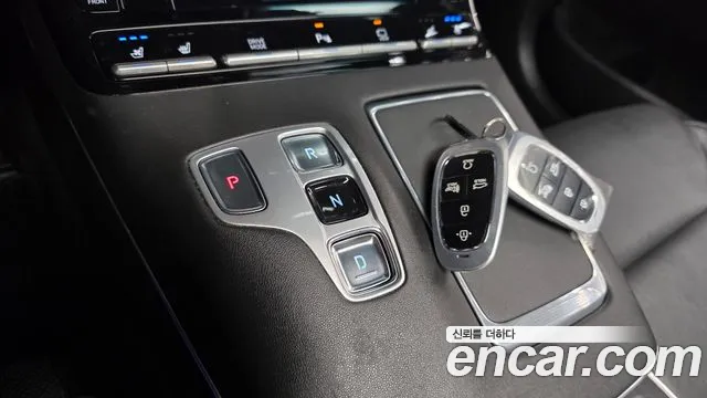 Hyundai Grandeur Grandeur (New) Hybrid — Фото автомобиля 9