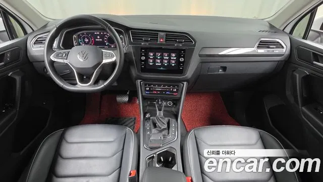 Volkswagen Tiguan Tiguan 2 поколение 2.0 TDI Premium — Фото автомобиля 7