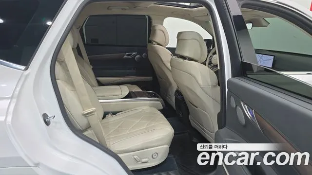 Genesis GV80 — Фото автомобиля 17