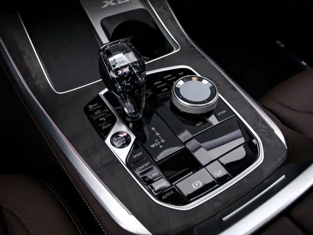 BMW X5 — Фото автомобиля 11