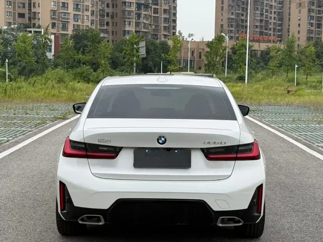 BMW 3 Series — Фото автомобиля 8
