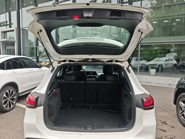 Mercedes-Benz GLA-Class — Фото автомобиля 18