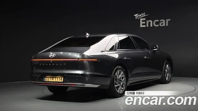 Hyundai Grandeur GN7 — Фото автомобиля 2