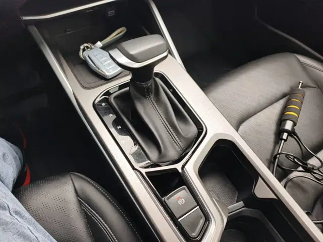 Geely Emgrand — Фото автомобиля 13