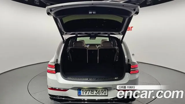 Genesis GV80 — Фото автомобиля 26