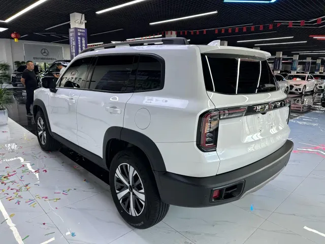 Haval Big Dog — Фото автомобиля 7