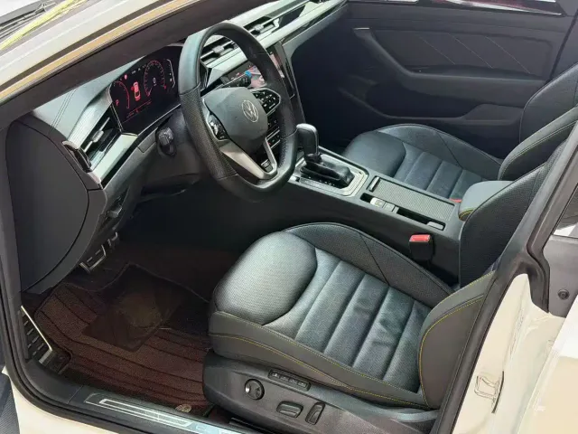 Volkswagen CC — Фото автомобиля 3