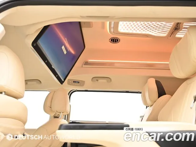 Kia Carnival Generation 4 — Фото автомобиля 18