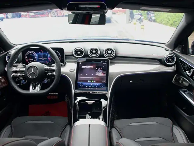 Mercedes-Benz C-Class AMG — Фото автомобиля 9