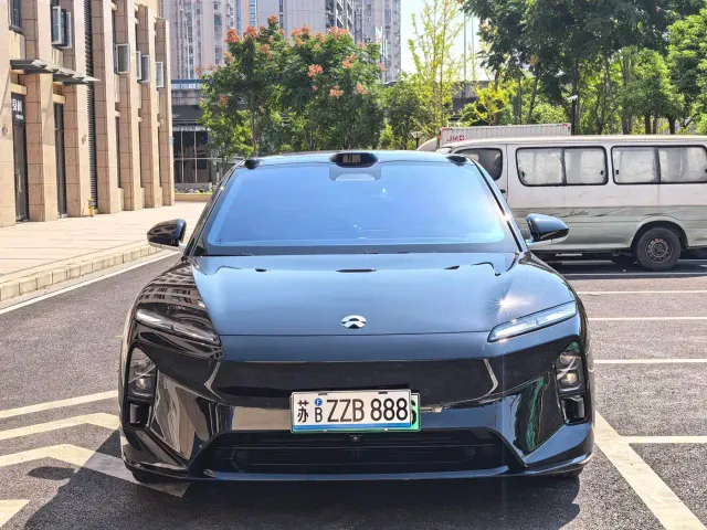 Nio ET5 Touring — Фото автомобиля 2
