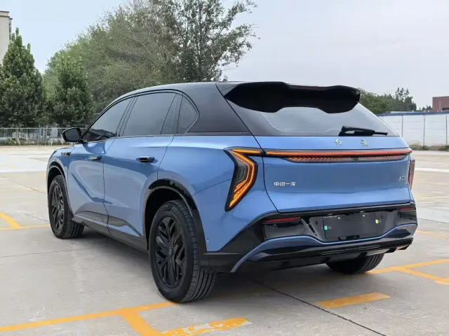 Hongqi Tian Gong 08 — Фото автомобиля 7