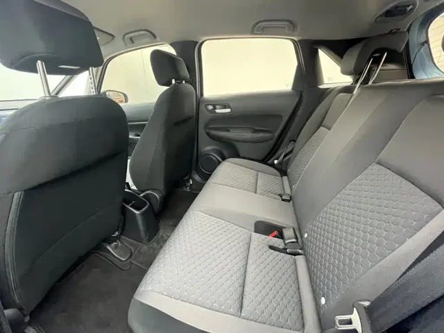 Honda Fit — Фото автомобиля 9
