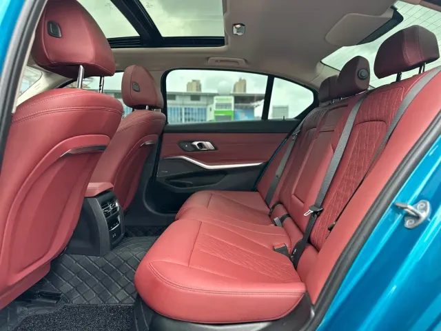 BMW 3 Series — Фото автомобиля 15