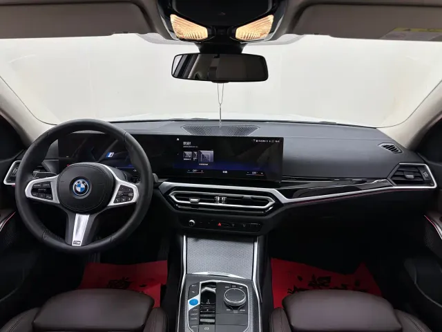 BMW i3 — Фото автомобиля 20
