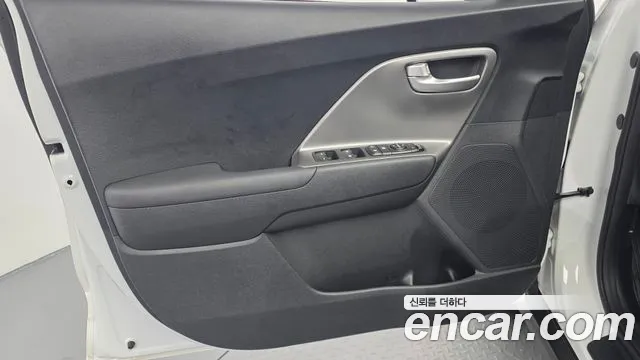 Kia Niro Niro Plus Earth — Фото автомобиля 20