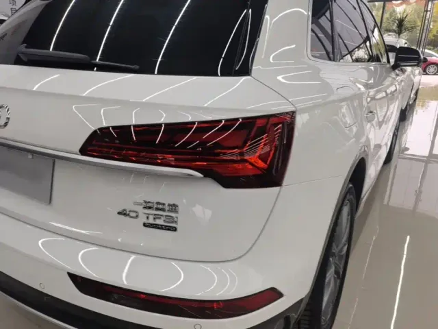 Audi Q5L — Фото автомобиля 7