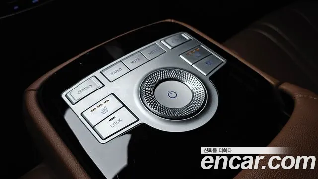 Genesis G80 Бензин 2.5 турбо AWD — Фото автомобиля 27