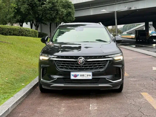 Buick Envision Plus — Фото автомобиля 2