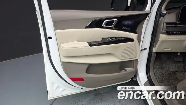 Kia Canival Carnival 4 поколение Дизель 9 мест Signature — Фото автомобиля 19