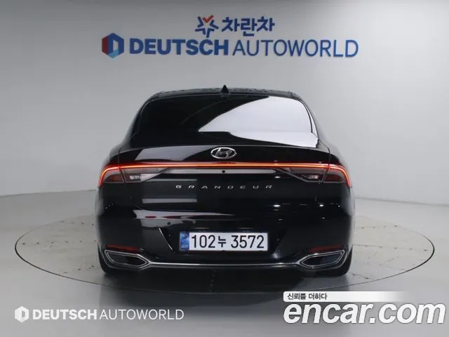 Hyundai Grandeur (New) Hybrid — Фото автомобиля 4