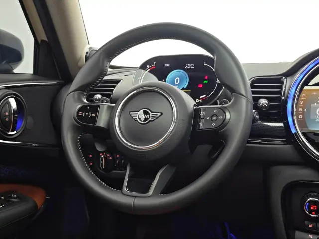 MINI Clubman — Фото автомобиля 16