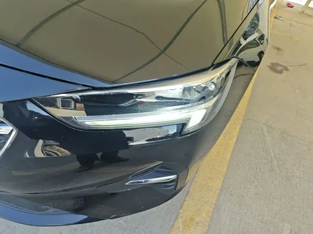 Buick Regal — Фото автомобиля 23
