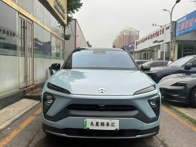 Nio ES6 — Фото автомобиля 2