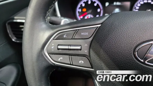 Hyundai Santafe Новый Santa Fe Дизель 2.2 2WD — Фото автомобиля 24