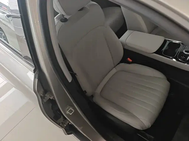Geely Galaxy Stellar 6 — Фото автомобиля 24