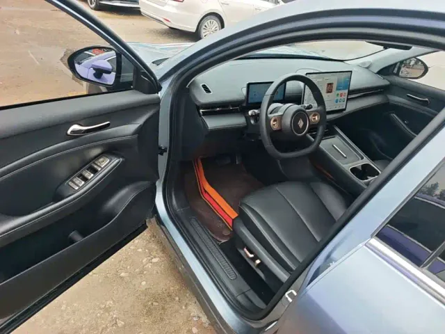 Baojun Yunhai — Фото автомобиля 15