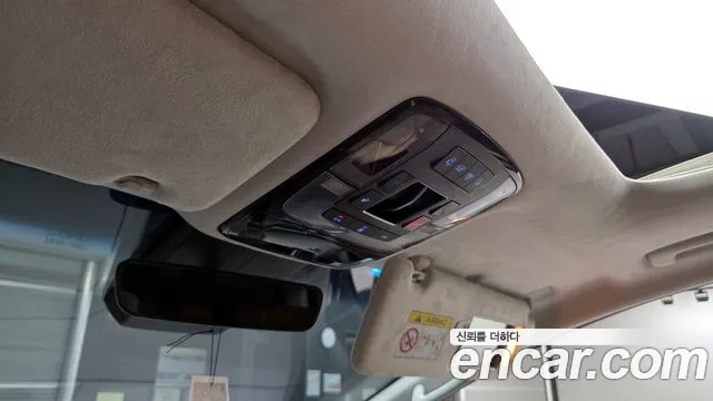 Hyundai Staria Staria 4WD Lounge 7 мест — Фото автомобиля 17