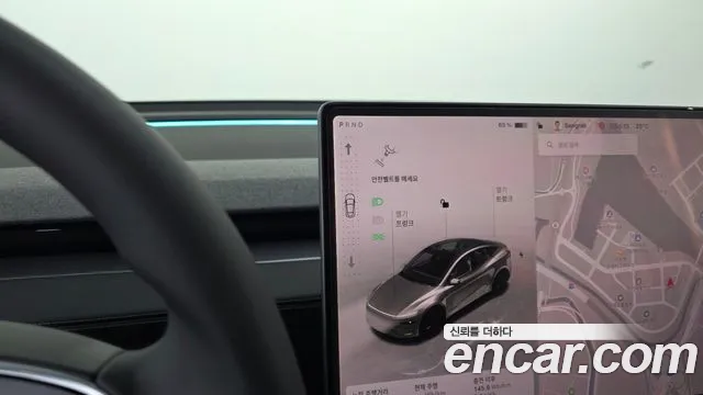 Tesla Model Y — Фото автомобиля 9
