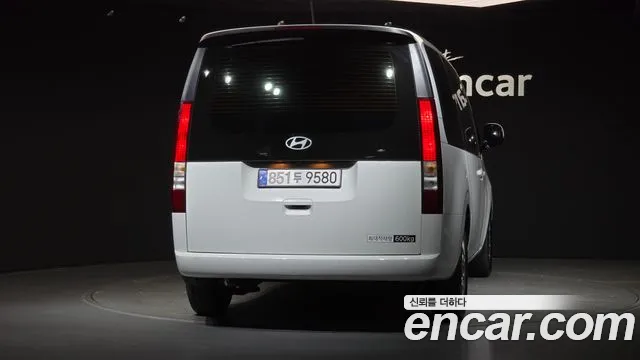 Hyundai Staria — Фото автомобиля 4