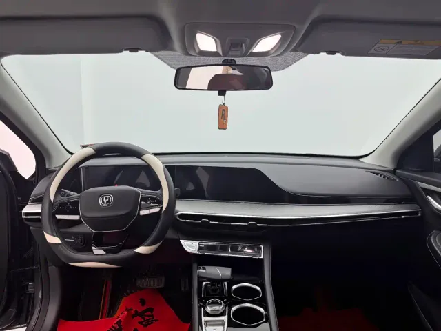 Changan Eado — Фото автомобиля 11