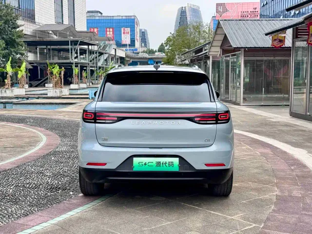 Leapmotor C11 — Фото автомобиля 15