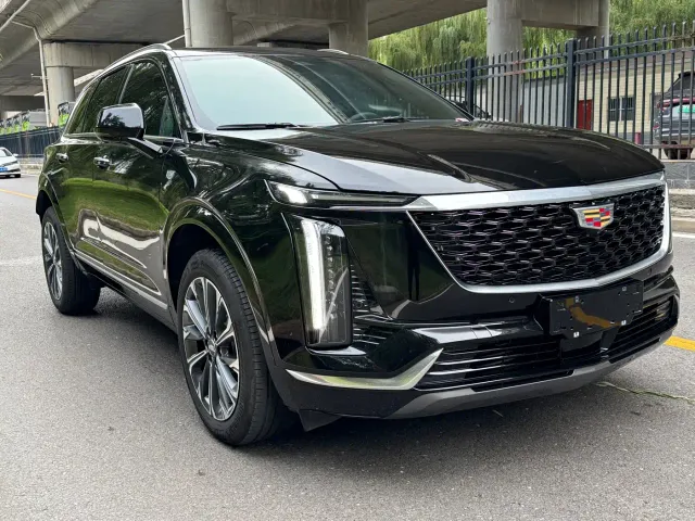 Cadillac XT5 — Фото автомобиля 3