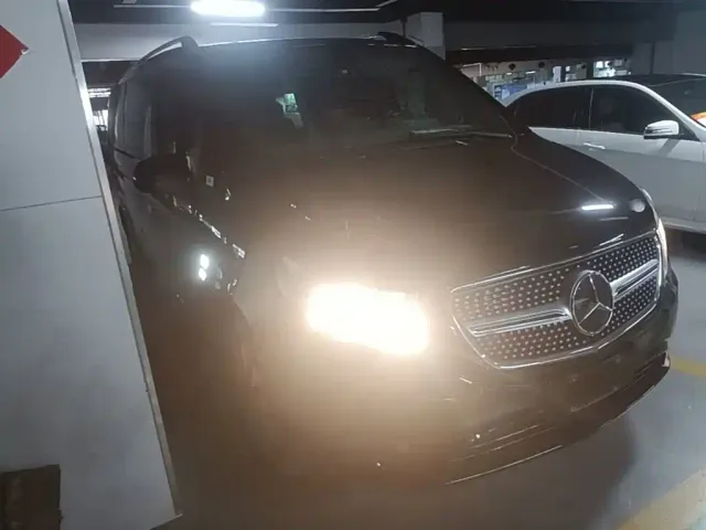 Mercedes-Benz Vito — Фото автомобиля 3