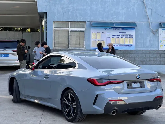 BMW 4 Series — Фото автомобиля 8