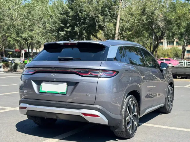BYD Song L DM-i — Фото автомобиля 13